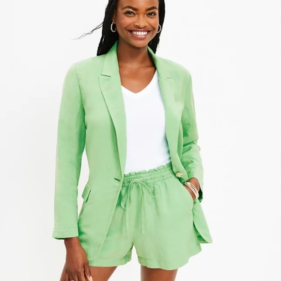 LOFT Jackets & Blazers - 2pc LOFT Blazer & Shorts set Linen Blend Relaxed Blazer and Pull on Shorts LP